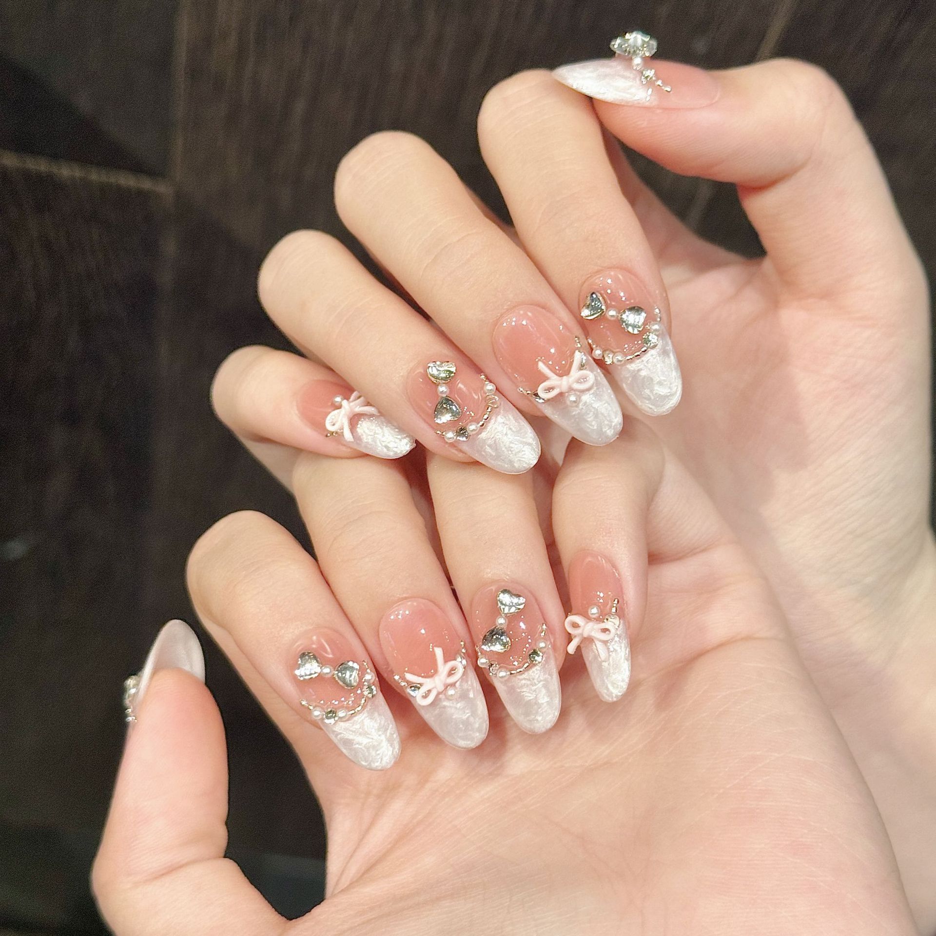 10 قطعة الصحافة اليدوية على ال - مراجعة Nail Art Pink Cat Eye وسعره